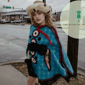 Vintage Handcrafted Poncho OS